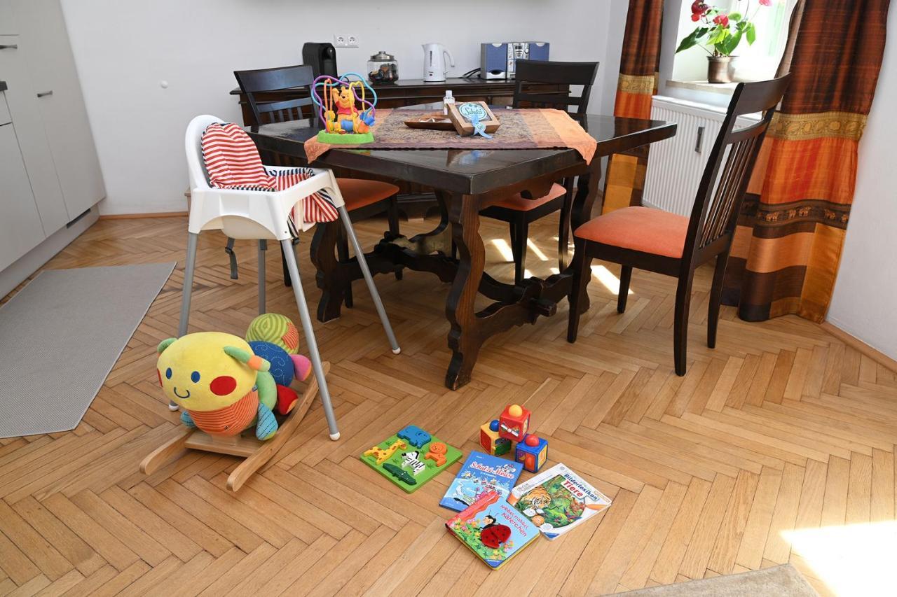 Das Karawankenplatz! Haus Der Geschenke-Carinthia Leilighet Velden am Wörthersee Eksteriør bilde